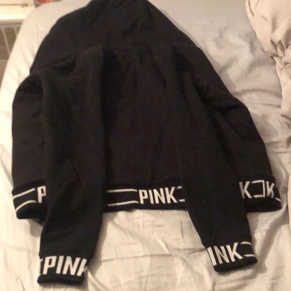 NWT Pink victoria secret zip up hoodie S warm - Picture 4 of 4